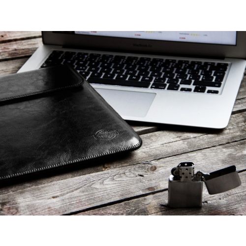 REDANT Whiskey Aroma Sleeve for MacBook Pro 16.2